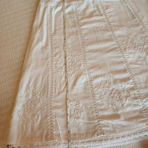 Apt. 9 Lined White Lace Throughout & Bottom Side Zippered Sz.‎ 8 Skirt - Picture 3 of 10